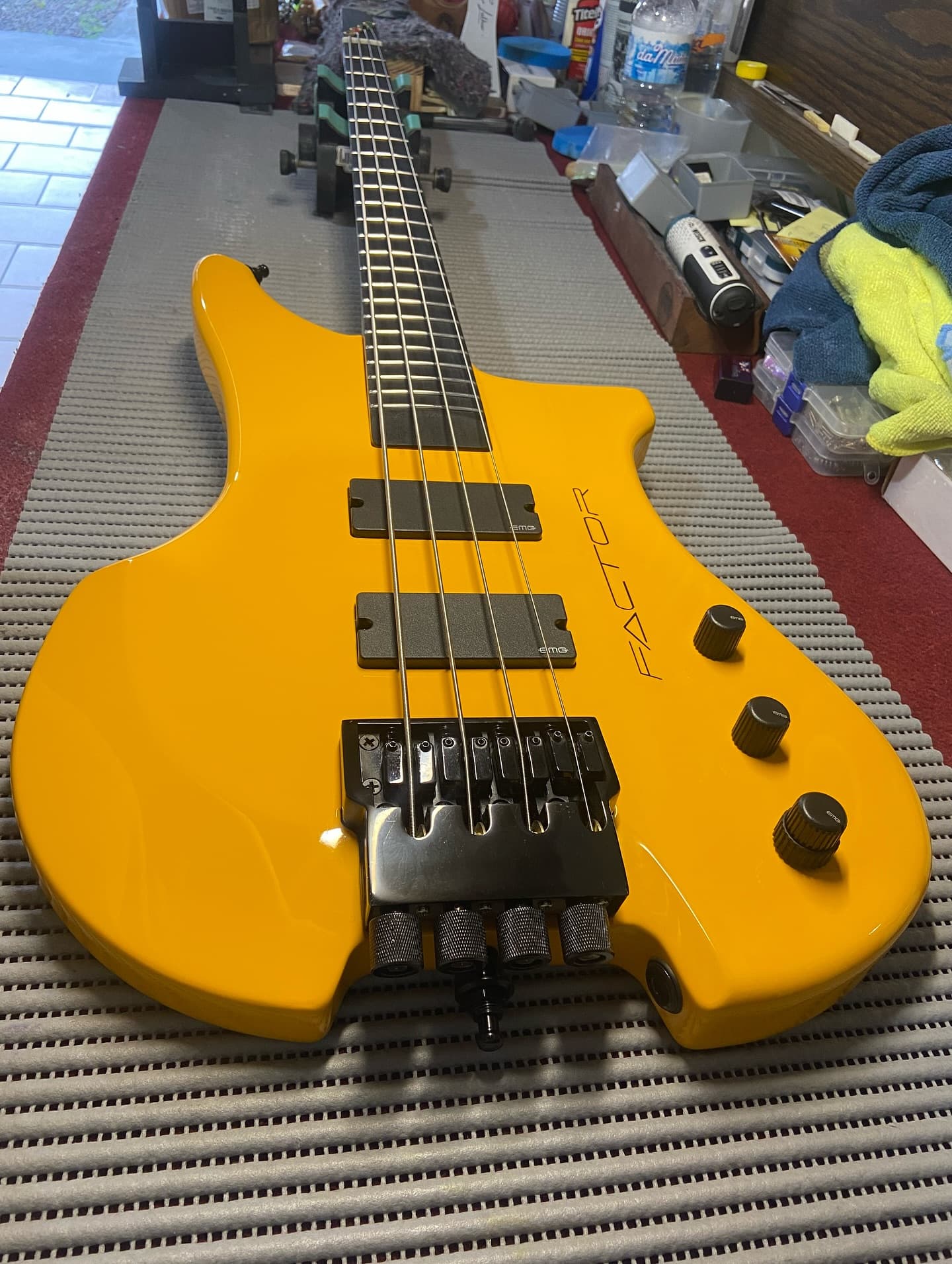 Baixo elétrico — setup e precisão